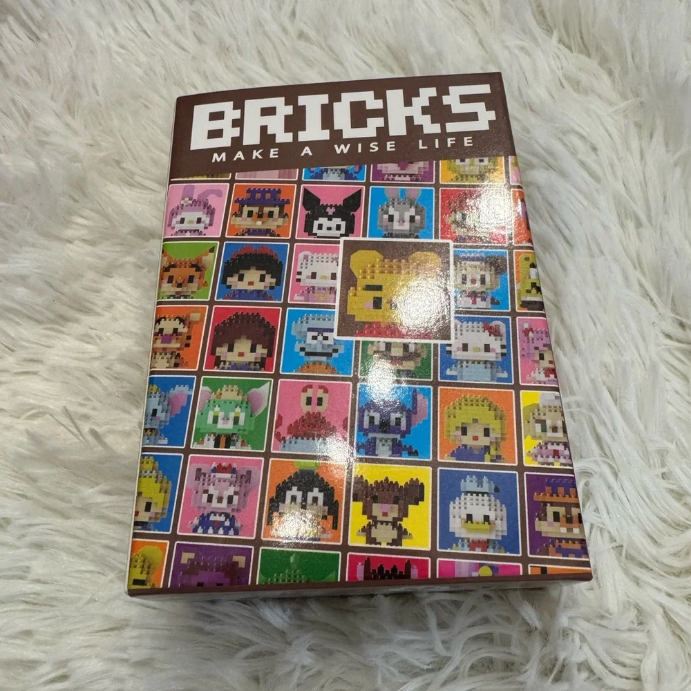 Winnie the Pooh Brick Figure building blocks 144 pieces